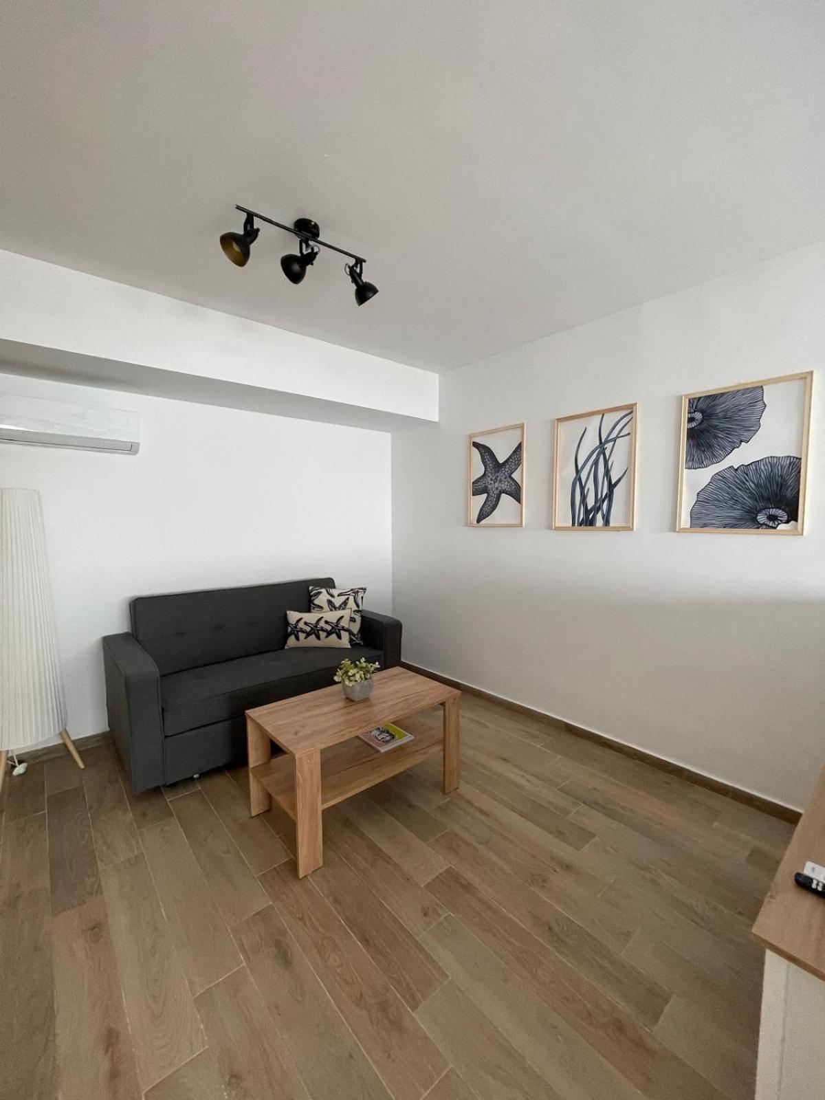 Apartamentos Matilda 콘일데라프론테라 외부 사진